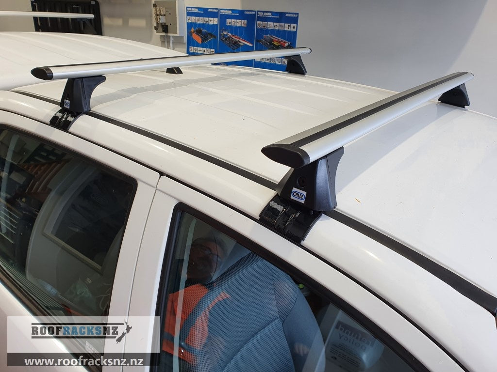 Toyota Hilux 2015-2026 Bare Roof Roof Racks