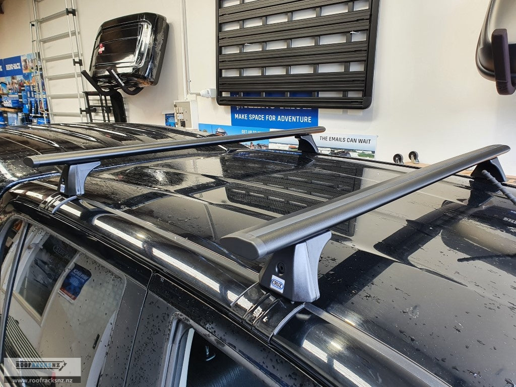 Toyota Hilux 2015-2026 Bare Roof Roof Racks