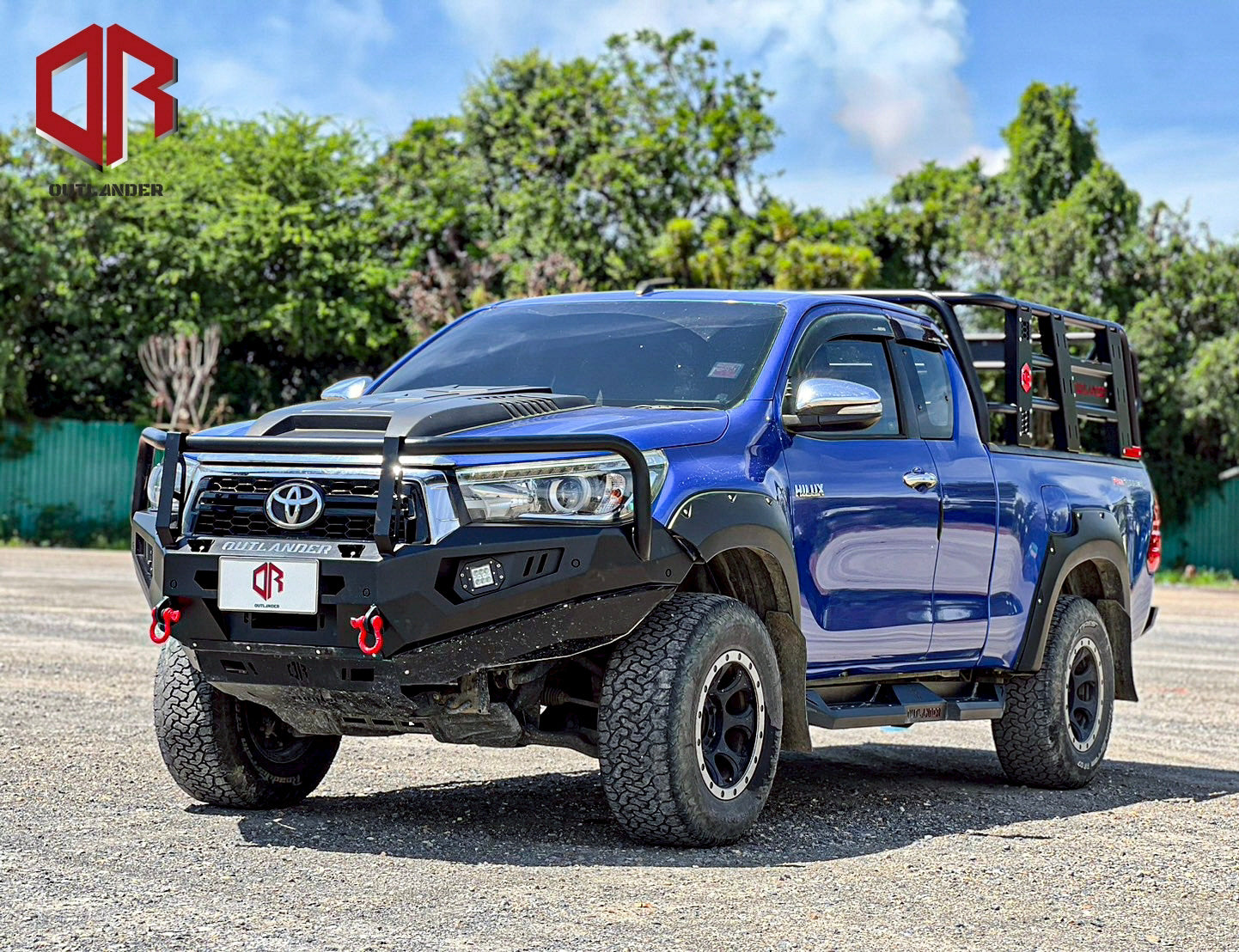 Toyota Hilux 2015 - 2019 Bull Bar | Loop