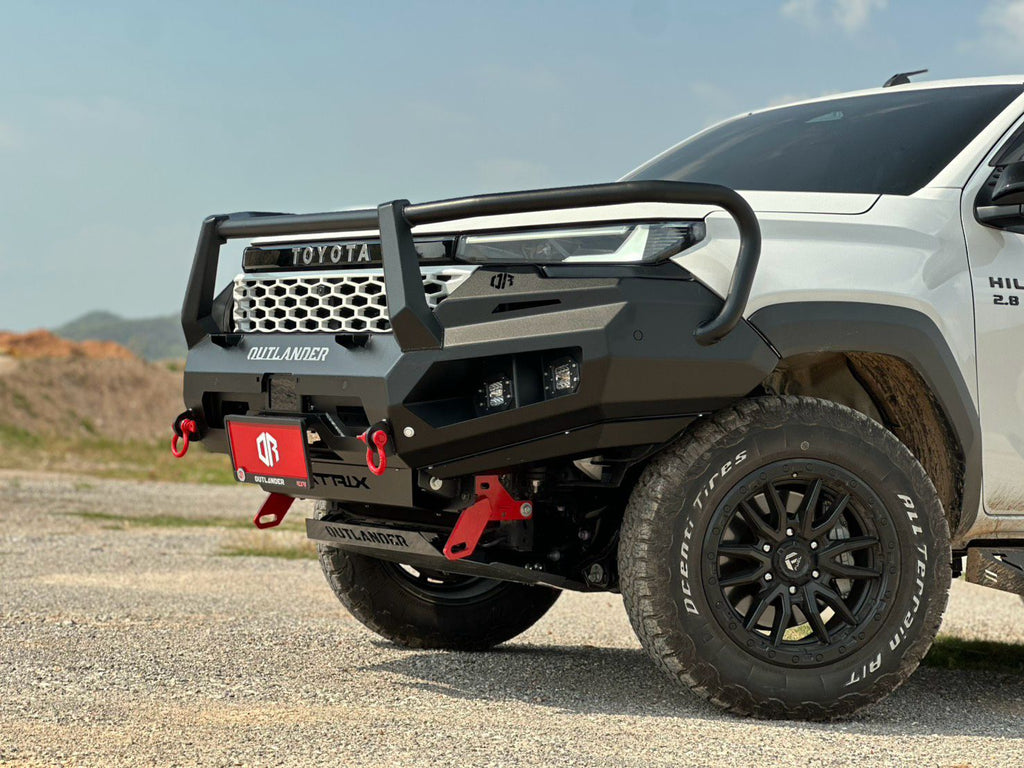 Toyota Hilux Travo 2026 Bull Bar | Loopless