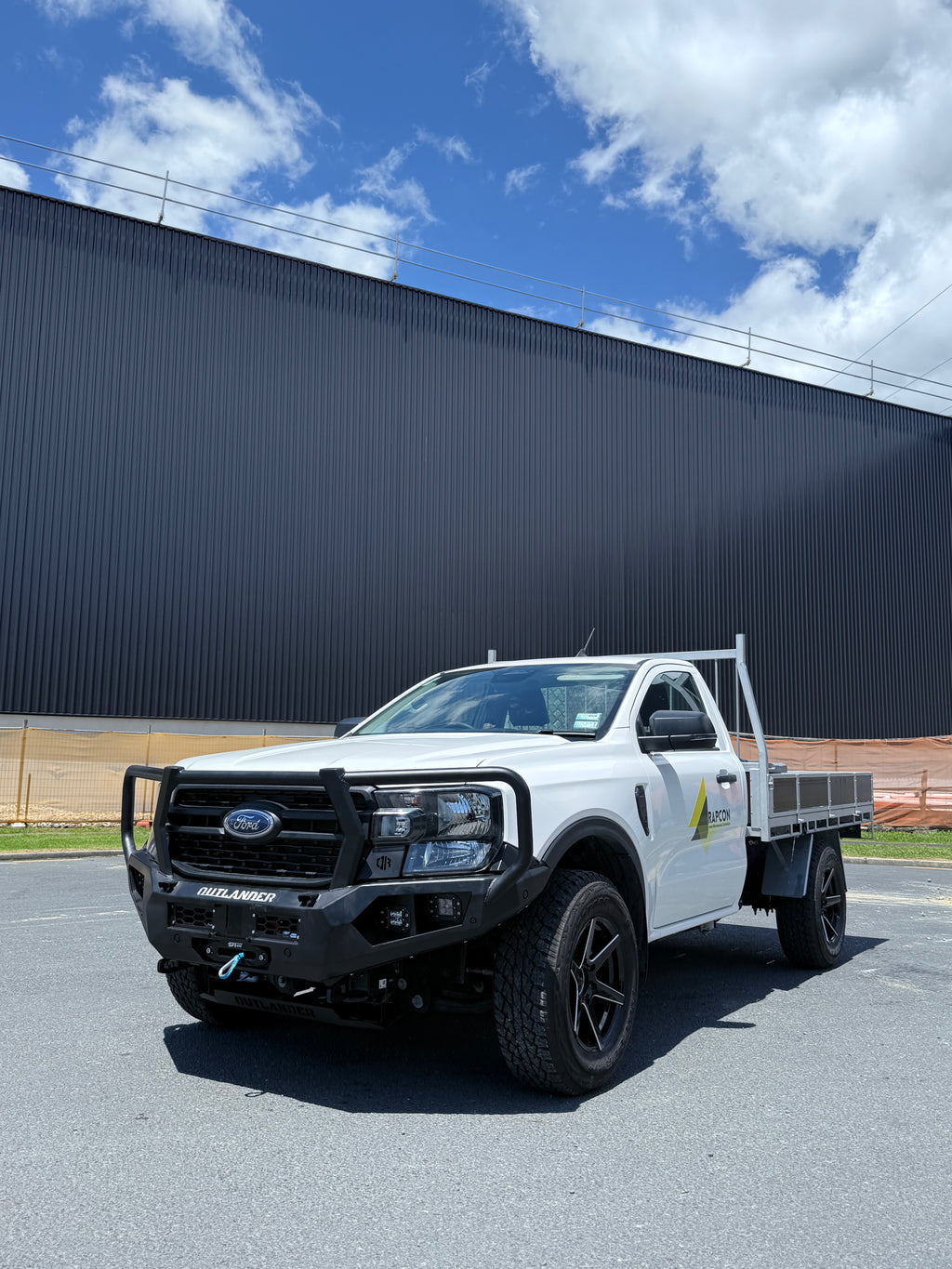 Ford Ranger 2022 - 2025 Bull Bar | Loop