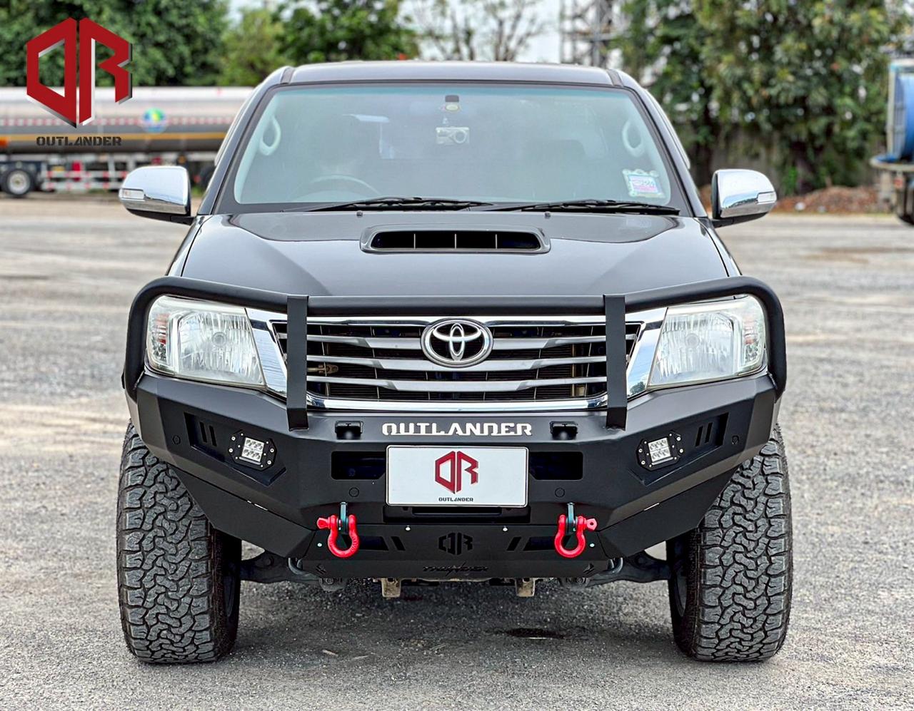 Toyota Hilux 2011-2015 Bull Bar | Loop