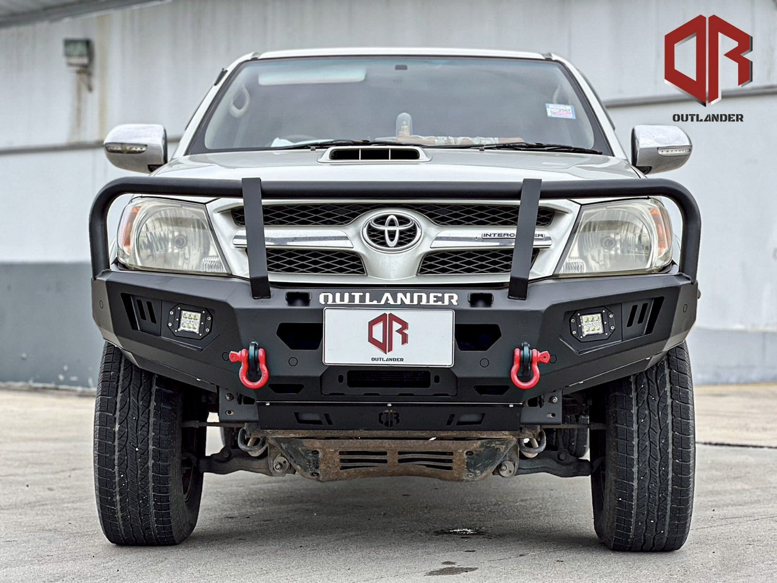 Toyota Hilux 2005-2011 Bull Bar | Loop